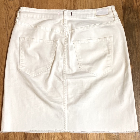 Dear John white denim mini, size 27 - Picture 4 of 5